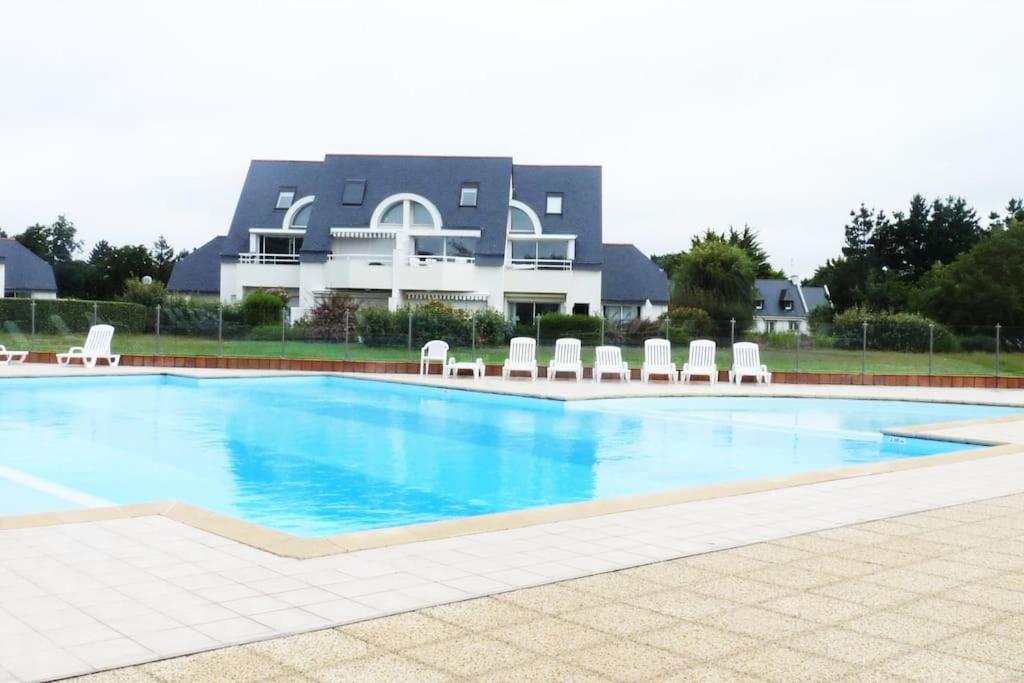 Au Ti Menhir * 2 A 4 Vacanciers * Piscine * Wifi การ์นัก ภายนอก รูปภาพ